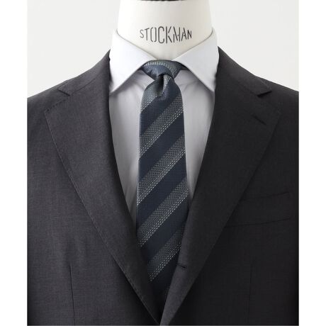 [^:25097310200330]sHolliday & Brown ~ EDIFICEtV[Y̕ʒ́AX[L[ȋCZuWK[hDṽRNVBL[J[ɂ́AƉshX[Nu[h̗pBWK[hD̗̊̂㎿ȎdオDRESSX^CɁghƁgRhoĂ܂BEDIFICȄiƁAHolliday & Brown̓`nA̓ʂȃACeЂByHolliday & Brown / zf[ & uEz1926NɃzf[ƃuEɂ1926NɐݗꂽV܃lN^CuhBHƉiłłтănhChɍSAiȑfނpĎdグꂽlN^C͐Ełō̕]󂯂ĂByӁzƖ̊֌WɂAۂFČꍇ܂B܂p\REX}[gtHȂǂ̊ɂA኱iƉ摜̃J[قȂꍇ܂Bi̐F́AiAbv摜QƂB