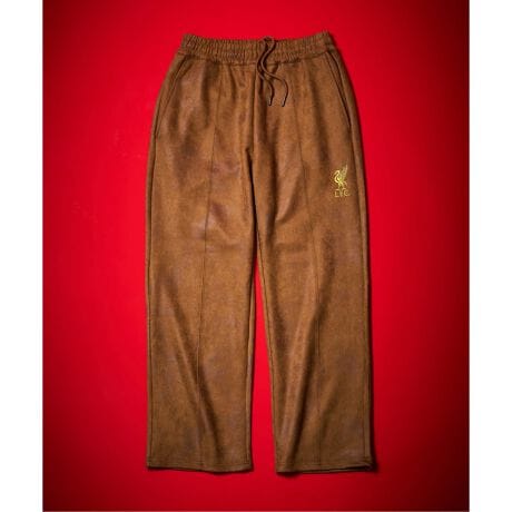 [^:25030361100130]VACeגBȂIyLiverpool FCzLiverpool FC1892NɃov[̊Xőn݂ꂽAEIɗjƓ`̂tbg{[NüłB60ȏ̎v^CglAO[oɔMIȃt@hLFCh́AߔNtbg{[̘g𒴂ABEčEAWA𒆐SɃt@bV̕ł݊߂Ă܂B