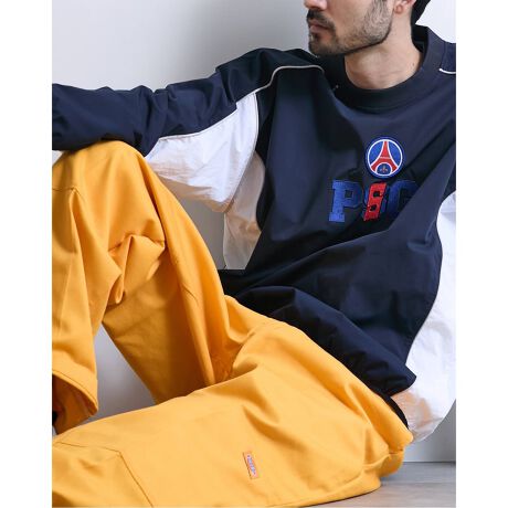 [^:25070340000730]N[lbNEsXegbv́AX|[cV[JWAȃIt̓܂ŁALV`G[VɑΉ鍂@\ƁAꂽfUC˔Ă܂BubN~`R[O[FVbNŗzFBsIȕ͋CAX|[cȊÕV[łR[fBl[gɓ݂܂BlCr[~zCgFPSG̉J[ƂAN[ŃX|[eBȈہB瑳ɂẴV[vȃpCsOAĝ̃C܂Bɂ́Å̂hJŎ{ꂽNuGuƁuPSGvSBvgɂ͂Ȃ㎿ȎAl̒pɂӂ킵v~Ao܂B񌳂̓N[lbNfUCŁATVcnClbNƂ̏d˒₷Al̗]T钅Ȃ\łByParis Saint-Germain / pETWF}zpETWF}1970NɐݗA2011NQSINu𔃎ĈȗAẼgbvTbJ[NuѐEIȃX|[cuh1ɕϖe܂BuEj[NVeBEEj[NNuṽX[KfA{npB̃vTbJ[NuƂđ݁BȗA킸10NԂ27An獇v45̃gtB[lAtXōłTbJ[NuɂȂ܂BEWJƂāAVK|[ƃh[nɍێJ݂Ă܂B2016Nɂ́AjqTbJ[AqTbJ[Anh{[A_eX|[cǉAIȃX|[cNuƂȂ܂BXɁAЉdɂĒnɊҌ邱Ƃ̓Nȕdvȃ~bVƐMĂÃvWFNgWJĂ܂BłANupɊJ݂Ăubhu[EXN[vWFNgv́ANu̎҂ւ̕dɑ΂R~bgg\Ă܂ByӁzƖ̊֌WɂAۂFČꍇ܂B܂p\REX}[gtHȂǂ̊ɂA኱iƉ摜̃J[قȂꍇ܂Bi̐F́AiAbv摜QƂB