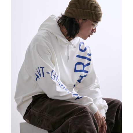 [^:25070340114040]rbOSŖIXg[gVbNȃvI[o[t[fBA[gs[XBtbg{[̏Mƃp̃[hZÃXe[ggp[J[BtX̋NuApETWF} (PSG) ̐EςA_ȃOtBbNŕ\vI[o[t[fB[łBꖇŋȌAꂽXg[gX^Cm܂B|IȃOtBbNfUC_Ci~bNȏcS:́AEr{fBɂďcɑ_ɔzuꂽuPARISṽSA|IȃCpNg^܂BTCh̃ANZg ɂuSAINT-GERMAINv̈ꕔvgĂA360xǂ猩ĂȂfUCłBubN{fBɃN[ȃzCgSŁAN[œsIȃ[hoBzCg{fBɑN₩ȃu[SiPSG̃`[J[jŁAu₩ƃX|[eB𗼗Bgh̃I[o[TCYtBbgbNXVGbgŁAgɂՂƂƂgh̃rbOVGbgBJWAȂ[hȕ͋Co܂BSn̗ǂAt[h̓IɗオAobNX^C܂Bg₷fBe[: tgɂ͕֗ȃJK[|PbgtŁA@\˔Ă܂ByParis Saint-Germain / pETWF}zpETWF}1970NɐݗA2011NQSINu𔃎ĈȗAẼgbvTbJ[NuѐEIȃX|[cuh1ɕϖe܂BuEj[NVeBEEj[NNuṽX[KfA{npB̃vTbJ[NuƂđ݁BȗA킸10NԂ27An獇v45̃gtB[lAtXōłTbJ[NuɂȂ܂BNu̍ۓIȐlC͔NX܂葱A݁AEōł\[VfBAɂătH[ĂNu1łA킸9NԂ01l𒴂R~jeBɊg債Ă܂B܂AEWJƂāAVK|[ƃh[nɍێJ݂Ă܂B2016Nɂ́AjqTbJ[AqTbJ[Anh{[A_eX|[cǉAIȃX|[cNuƂȂ܂BXɁAЉdɂĒnɊҌ邱Ƃ̓Nȕdvȃ~bVƐMĂÃvWFNgWJĂ܂BłANupɊJ݂Ăubhu[EXN[vWFNgv́ANu̎҂ւ̕dɑ΂R~bgg\Ă܂ByӁzƖ̊֌WɂAۂFČꍇ܂B܂p\REX}[gtHȂǂ̊ɂA኱iƉ摜̃J[قȂꍇ܂Bi̐F́AiAbv摜QƂB