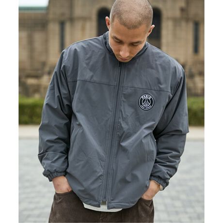 [^:25011340500040]萔ʂɒBAߐ؂ƂȂ܂X^CbVɒ񂹂2WAYAE^[BGuɔzAt@K̖{ihAE^[oI ꖇŃt[XWPbgƃiCu]2ʂ̒Ȃy߂Aɂ̃o[VudlłBt[XʁEgƉKǋEfފ _炩G̗ǂt[XfށBEfUC JWAŉ݂̂{AWPbgX^CŁÃbyƁARgXǧWbvfUCANZgB ۉAG߂ɍœKBƂI[o[TCYVGbgŁAgĥ钅Ȃ܂BiCʁEhE̍@\X^CEfނ ʂɂAȂ₩ŏvȃiCnBEfUC̓X|[eBŐꂽu]X^CBVbNȃJ[ƃVvȃfUCŁAigɂn݁AAEghAX|[cϐɂ􂵂܂ByParis Saint-Germain / pETWF}zpETWF}1970NɐݗA2011NQSINu𔃎ĈȗAẼgbvTbJ[NuѐEIȃX|[cuh1ɕϖe܂BuEj[NVeBEEj[NNuṽX[KfA{npB̃vTbJ[NuƂđ݁BȗA킸10NԂ27An獇v45̃gtB[lAtXōłTbJ[NuɂȂ܂B܂AiEW[jAxbJACuqrb`AČ݂̓lC}[AGoyAbV܂ޑ̑f炵I肪ݐЁE􂵂Ă܂BNu̍ۓIȐlC͔NX܂葱A݁AEōł\[VfBAɂătH[ĂNu1łA킸9NԂ01l𒴂R~jeBɊg債Ă܂B܂AEWJƂāAVK|[ƃh[nɍێJ݂Ă܂B2016Nɂ́AjqTbJ[AqTbJ[Anh{[A_eX|[cǉAIȃX|[cNuƂȂ܂BXɁAЉdɂĒnɊҌ邱Ƃ̓Nȕdvȃ~bVƐMĂÃvWFNgWJĂ܂BłANupɊJ݂Ăubhu[EXN[vWFNgv́ANu̎҂ւ̕dɑ΂R~bgg\Ă܂ByӁzƖ̊֌WɂAۂFČꍇ܂B܂p\REX}[gtHȂǂ̊ɂA኱iƉ摜̃J[قȂꍇ܂Bi̐F́AiAbv摜QƂByӎzE摜̏i̓TvłBۂ̏iƎdlAH኱قȂꍇ܂BETCY\L͂܂ŖڈƂȂ܂BE׏󋵂ɂA͂\肪Oシꍇ܂BEqlւ̔X̔xꍇ܂BEǉYíAꕔ̓X܁Aʔ̂Ŕ̔̏ꍇ܂B\߂B