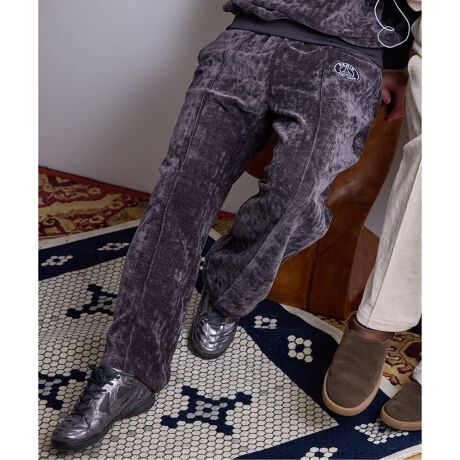 [^:25030340300040]萔ʂɒBAߐ؂ƂȂ܂OWA[Xg[gZʂȃpcAƃh[vxAixxbgjfނ̗pAX|[eB[ȃACeɃGKgȃ[hvXAKƍ𗼗AÑACełBNъ̃xAngpA̓ŕ\ςiȌƁAɋzt悤Ȋ炩ȔG肪͂łBJWAɂȂ肪ȃXEFbgpcACɃNXȈۂɏ؂܂BoƂŁAÒ̂悤Ȗ킢[Be[WoA|Pbgɂ́APSG̃GûhJbyŔzuB肰ȂȂAmȃuhXe[^XAs[܂B[Y߂ȂXg[gVGbg̗pAxA̎h[vAr̃CƔ܂Btgɂ̓Z^[V[iDځjzuAc̃CBX|[eB[ȃEGXg̃h[R[hANZgɂȂĂ܂BVelourV[Ył̃ZbgAbv߂łBiԁF25071340300340iFyParis Saint-Germain / pETWF}zJP Velour Texture CrewiԁF25030340300040iFyParis Saint-Germain / pETWF}z JP Velour PANTSyParis Saint-Germain / pETWF}zpETWF}1970NɐݗA2011NQSINu𔃎ĈȗAẼgbvTbJ[NuѐEIȃX|[cuh1ɕϖe܂BuEj[NVeBEEj[NNuṽX[KfA{npB̃vTbJ[NuƂđ݁BȗA킸10NԂ27An獇v45̃gtB[lAtXōłTbJ[NuɂȂ܂BNu̍ۓIȐlC͔NX܂葱A݁AEōł\[VfBAɂătH[ĂNu1łA킸9NԂ01l𒴂R~jeBɊg債Ă܂B܂AEWJƂāAVK|[ƃh[nɍێJ݂Ă܂B2016Nɂ́AjqTbJ[AqTbJ[Anh{[A_eX|[cǉAIȃX|[cNuƂȂ܂BXɁAЉdɂĒnɊҌ邱Ƃ̓Nȕdvȃ~bVƐMĂÃvWFNgWJĂ܂BłANupɊJ݂Ăubhu[EXN[vWFNgv́ANu̎҂ւ̕dɑ΂R~bgg\Ă܂ByӁzƖ̊֌WɂAۂFČꍇ܂B܂p\REX}[gtHȂǂ̊ɂA኱iƉ摜̃J[قȂꍇ܂Bi̐F́AiAbv摜QƂByӎzE摜̏i̓TvłBۂ̏iƎdlAH኱قȂꍇ܂BETCY\L͂܂ŖڈƂȂ܂BE׏󋵂ɂA͂\肪Oシꍇ܂BEqlւ̔X̔xꍇ܂BEǉYíAꕔ̓X܁Aʔ̂Ŕ̔̏ꍇ܂B\߂B