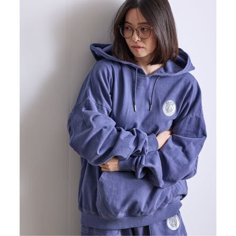 [^:25070340300540]萔ʂɒBAߐ؂ƂȂ܂gh̃I[o[TCYƃBe[WeCXgZAɂ̃Xg[gJWAXEFbgp[J[oBZbgAbvł̒p͂APił|Iȑ݊AV[Yꉟ̃ACełBBꖳ̕AsOgH Ȋ痿߁isOgHj{ƂŁAN񂾂悤ȓƓ̐FƃA^iFj\BBe[WCNȕAVvȂ[݂̂\𐶂ݏo܂B Ƃ悢݂̂XEFbgn̗pA^ꂵɂAɔh[vƗ̊ۂ܂B^bNȋPpETWF}̃GuzuAt@ACeƂĂłȂÂfUCANZgƂȂĂ܂BsOgV[Y͂iԁF25070340300440iFyParis Saint-Germain / pETWF}z JP Pigment P/OiԁF25070340300540iFyParis Saint-Germain / pETWF}z JP Pigment HoodieiԁF25030340300140iFyParis Saint-Germain / pETWF}z JP Pigment PantsyParis Saint-Germain / pETWF}zpETWF}1970NɐݗA2011NQSINu𔃎ĈȗAẼgbvTbJ[NuѐEIȃX|[cuh1ɕϖe܂BuEj[NVeBEEj[NNuṽX[KfA{npB̃vTbJ[NuƂđ݁BȗA킸10NԂ27An獇v45̃gtB[lAtXōłTbJ[NuɂȂ܂BNu̍ۓIȐlC͔NX܂葱A݁AEōł\[VfBAɂătH[ĂNu1łA킸9NԂ01l𒴂R~jeBɊg債Ă܂B܂AEWJƂāAVK|[ƃh[nɍێJ݂Ă܂B2016Nɂ́AjqTbJ[AqTbJ[Anh{[A_eX|[cǉAIȃX|[cNuƂȂ܂BXɁAЉdɂĒnɊҌ邱Ƃ̓Nȕdvȃ~bVƐMĂÃvWFNgWJĂ܂BłANupɊJ݂Ăubhu[EXN[vWFNgv́ANu̎҂ւ̕dɑ΂R~bgg\Ă܂ByӁzƖ̊֌WɂAۂFČꍇ܂B܂p\REX}[gtHȂǂ̊ɂA኱iƉ摜̃J[قȂꍇ܂Bi̐F́AiAbv摜QƂByӎzE摜̏i̓TvłBۂ̏iƎdlAH኱قȂꍇ܂BETCY\L͂܂ŖڈƂȂ܂BE׏󋵂ɂA͂\肪Oシꍇ܂BEqlւ̔X̔xꍇ܂BEǉYíAꕔ̓X܁Aʔ̂Ŕ̔̏ꍇ܂B\߂B