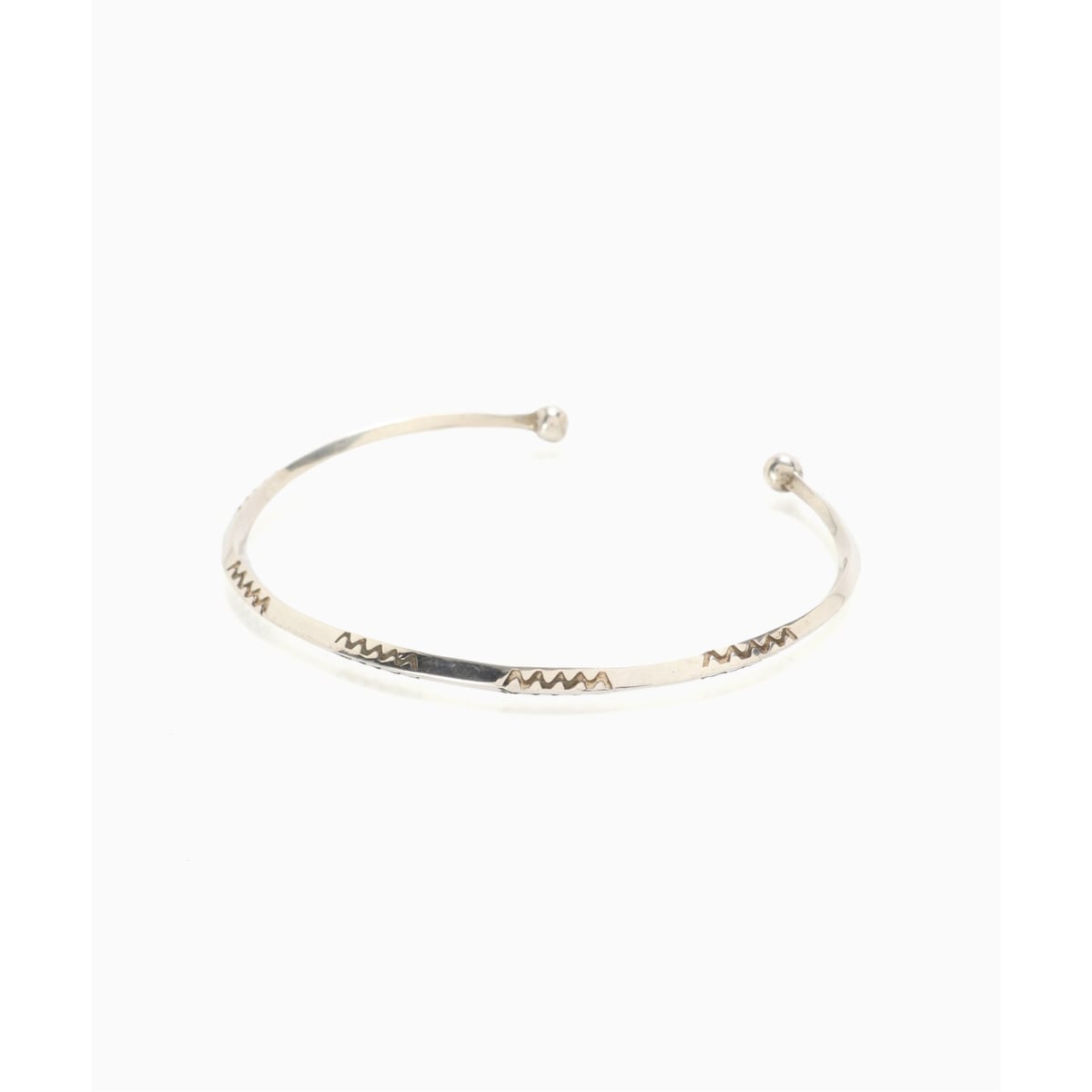 Adawatn Tuareg(アダワット トゥアレグ) Tasarout Bangle