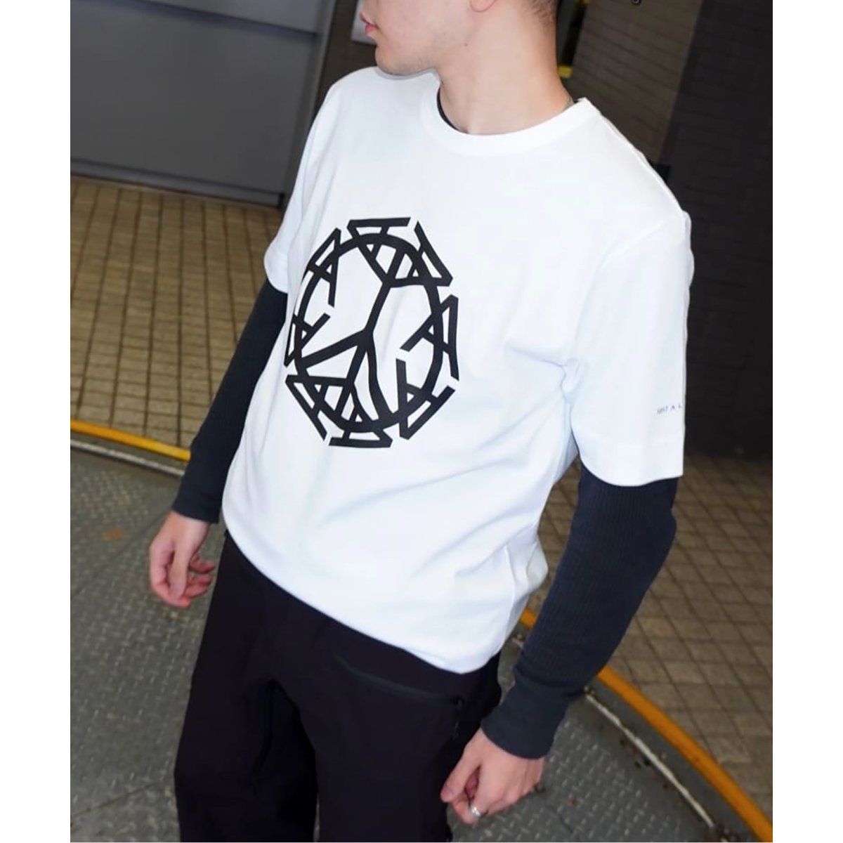 1017 ALYX 9SM / 017 アリクス 9SM】PEACE SIGN T-SHIRT | 417