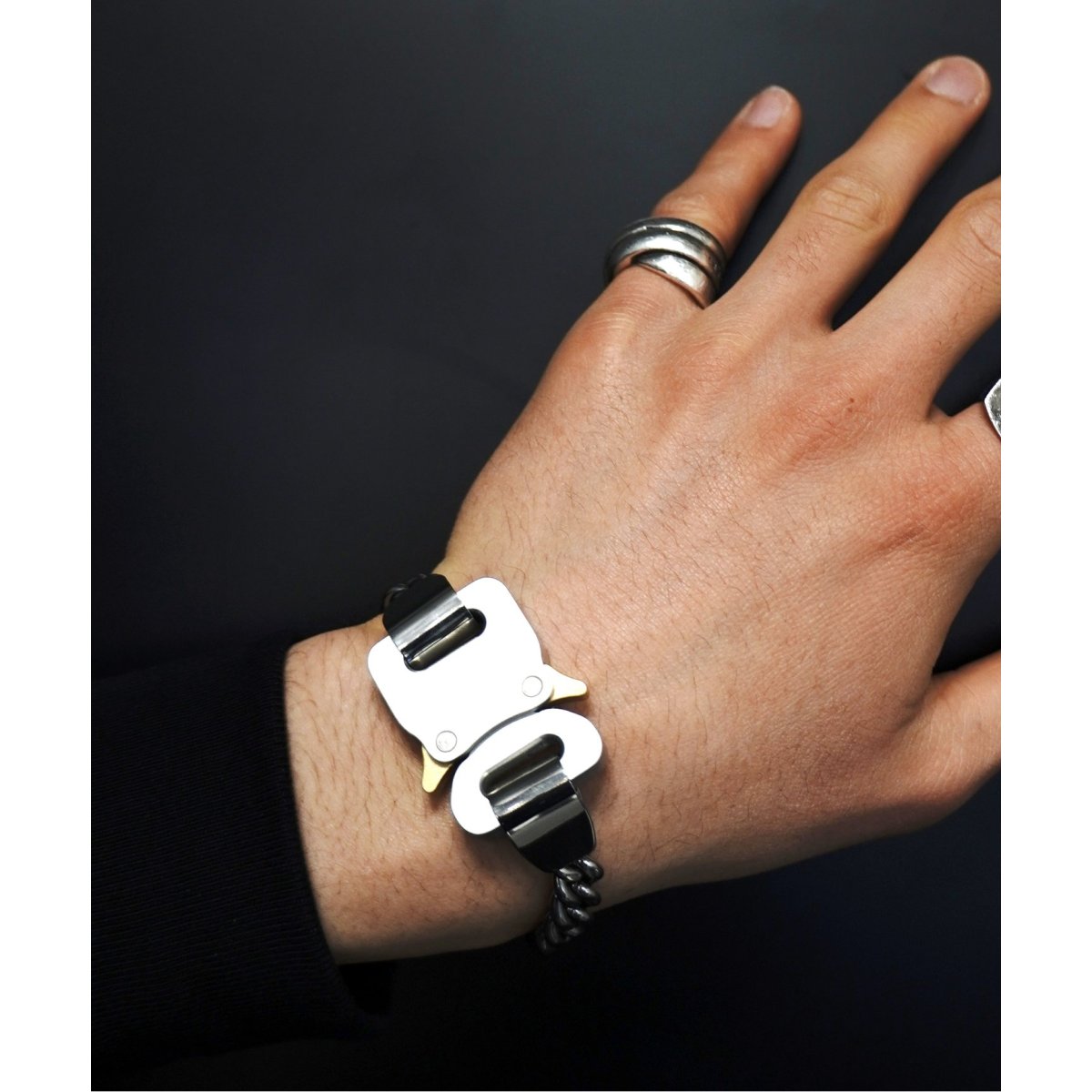 1017 ALYX 9SM / 017 アリクス 9SM】METAL BUCKLE BRACELE | 417 1017 ALYX 9SM / 017 アリクス 9SM】METAL BUCKLE BRACELE | 417