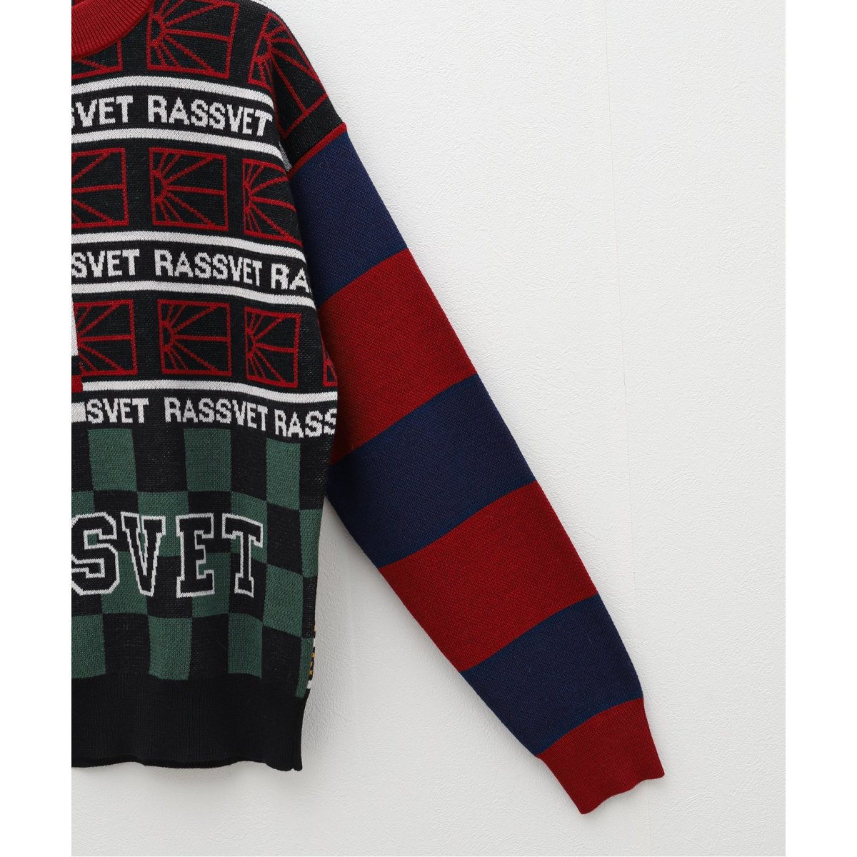 RASSVET / ラスベート】MULTI PANEL CREWNECK JUMPER | 417