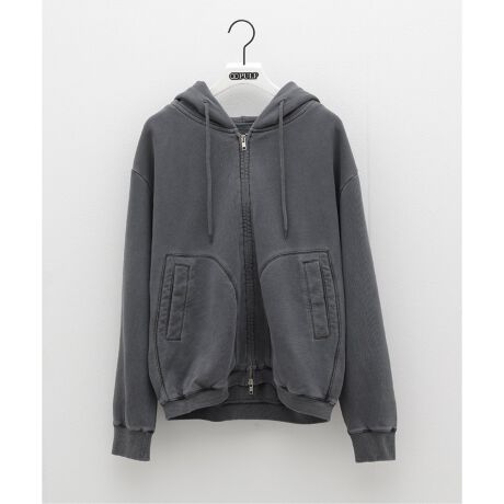 [^:24070315903030]FADED BLACK ZIP UP HOODIEyHOODIEzƂXg[g\ACeɁAPULP̃tB^[ʂďoオwUTILITY STYLExĒv܂B|CgERpNg{bNXX^CEREGULAR FIT / M[ tBbgdlEAbVtFCXEtg2̑傫|PbgzuEXeX|Pbgfޒ悢݂ŉKȒSn͂̃wr[EFCgтgpBtEHE~3V[Yg񂹂fފӎAAE^[Ƃ̏d˒ɂSKɉ߂܂BɓxȉH}Ai~ȃtF[hɂȂ悤JԂĂ܂BRbg100%fށBfUCVGbgRpNgȐ݌vɂAR[fBl[g̉K߂Ă܂BtgȆ傫|PbǵA|Pbǧ`ł蔲ꂽ悤ȖDdlɂȂĂAHƑ܂Đ؂ւDɓƓȗ̊𐶂ł܂Bɂ2̃XeX|PbgzuAPULPĂUTILITY STYLẼ|CgƂȂĂ܂BFȂLkF萶ňF聖舵ɂẮAiɂĂ戵\ɂĂmFBƖ̊֌WɂAۂFČꍇ܂B܂p\REX}[gtHȂǂ̊ɂA኱iƉ摜̃J[قȂꍇ܂Bi̐F́AiAbv摜QƂB