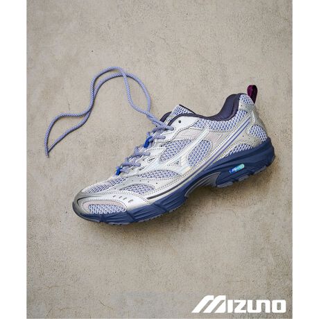 [^:25093313002330]Nɂ킽葱OZ[AMAXIMIZER(}LV}CU[)V[Ÿ`q󂯌pAY2K̔wÏkAMXR(GGbNXA[)B~YmfNtg}VbvƃptH[}Xւ̂ACtX^CƂVȃtB[hŕ\B2000Ñ}LV}CU[13x[XɁȀےIȃX^Cłڂ̑傫ȃbVƁAGɏdȂ荇lHṽI[o[CŁAeNjJȃVGbg\zB~bh\[ɂ́AyʂNbVɗDꂽU4ICX([tHbNGbNX)𓋍ڂAԂ̒płKȗSn񋟂ByMIZUNO / ~Ymz1906NɑɂđnƂ{\X|[cuhB싅Ao[{[AoXPbg{[ȂǗlXȋZp̃EFAJĂA̒ȃAX[gpĂ܂BEF[ũ\[oû悤ȃNbVȂǁAptH[}XoeNmW[ɒ]܂B