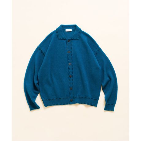 [^:25080312524040]STITCHED KNIT CARDIGAN\̂Xeb`҂݂SʂɎ{A݊̂jbgJ[fBKBʂ̂Ғn̓ŃjAX𐶂݁AVvȂꖇŎɂȂfUCłByƏ_炩𗼗fނgpASn͂ӂƉKBƂ̂VGbgŁAJbg\[̏ɃTbƉHD邾ŃX^C܂BAE^[̃Ci[ƂĂ₷AV[YʂĒBĩR[fɂ肰ȂωƏ㎿vXłA\J[fBKłB