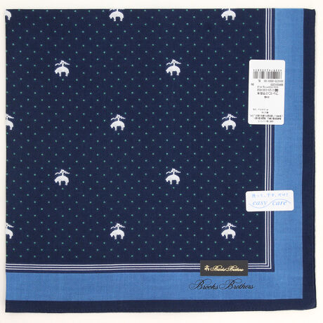 [^:0010750001]ubNX uU[ỸV{}[NGFiЂES[f t[XjɃshbggݍ킹AVvȃfUC̒ɂuh炵\ꂽvgnJ`łBāAAI easy care ̃nJ`[tB[Brooks Brothers]1818N̑nƈȗAAJ哝̂nEbhX^[ɈA悻2Iɂ킽`Ɖl葱ĂAAJ̏ےƂuhAubNX uU[YBAJgfBVi̐Eςƌ̃j[[Nvbs[ZubNX uU[ỸnJ`[tRNVłB