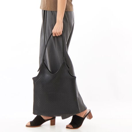 [^:70-00-00440]JJgD kakatoo / p`Og[gobOfUC|CgCȑSʃp`Õg[gobOBԂ̂悤ȃp`O@ׂŁAׂĒ߂̃nhؚŏ炵͋CłBA4p镁ig₷TCYBOł~j|[`tłBAeVEfޓL̂ɂꍇ܂BɂCɂȂꍇ͈xAꂽłgpBEỉ摜͌̏Ǝ˂pxAp̃j^[uEUɂƐFقȂꍇ܂BiڍׁyTCYzF27@36  F31  }`F0   nhオF33Fy|PbgzOF0 F0yJ@zyd(g)z280yfށzvyYzy艿z9,900~(ō)A4pFz(10cm~20cm)F500ml{gFuhRZvg-- kakatoo / JJgD --JJgDƂ̓I[XgǍŁuvӖ錾tBJJgDƂȂA킢炵uhl[̒ʂA̐ɏ̗VѐSƃ`[~OȐFʂobOWJBVvȒɂtF~jȗvfCȂlׂ̏̈̃uhBîCɓo^肢܂yJ[gɓz̃n[g}[NNbNēׂ⃉Xg1_̂m点AZ[Ȃǂ̂m点󂯎邱Ƃł܂L̕iԂ\tBiԁF70-00-00440