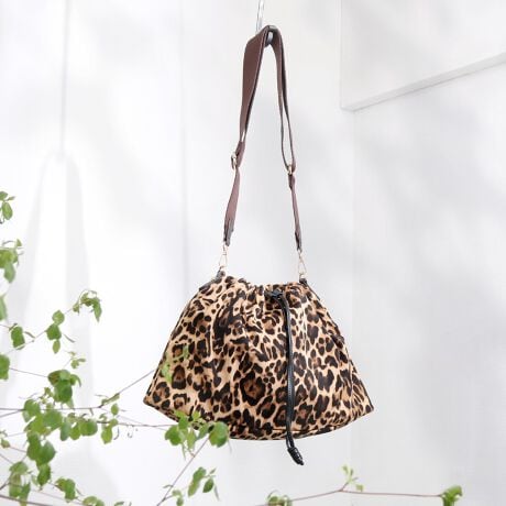 [^:70-00-00520]JJgD kakatoo / hXgV_[obOfUC|CgVvȂ瑶݊̂fUC͂̋ВV_[obOB\tgȑfފƊۂ݂̂tH炵Ă܂Bz500ml{gfC[Ɏg₷TCY̋ВV_[łBAeVEfޓL̂ɂꍇ܂BɂCɂȂꍇ͈xAꂽłgpBEỉ摜͌̏Ǝ˂pxAp̃j^[uEUɂƐFقȂꍇ܂BiڍׁyTCYzF40  F25  }`F7   V_[F70-115y|PbgzOF0 F2yJ@zВyd(g)z320yfށz|GXeyYzy艿z9,900~(ō)A4pF~z(10cm~20cm)FZ500ml{gFuhRZvg-- kakatoo / JJgD --JJgDƂ̓I[XgǍŁuvӖ錾tBJJgDƂȂA킢炵uhl[̒ʂA̐ɏ̗VѐSƃ`[~OȐFʂobOWJBVvȒɂtF~jȗvfCȂlׂ̏̈̃uhBîCɓo^肢܂yJ[gɓz̃n[g}[NNbNēׂ⃉Xg1_̂m点AZ[Ȃǂ̂m点󂯎邱Ƃł܂L̕iԂ\tBiԁF70-00-00520obO obN ΂ V_[obO NX{fB ВobO hXg fB[X ArI unbillion JJgD kakatoo 700000520