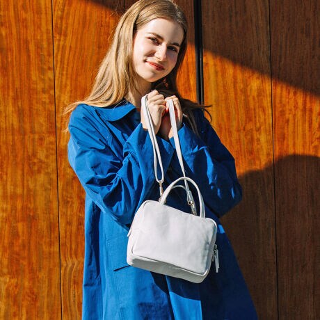 GISELe 5月号掲載】perche ペルケ / オイル牛革スクエア2wayショルダー  