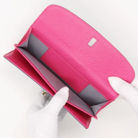 Perche ペルケ 内側の効かせカラーがかわいい カラーコンビレザーかぶせ外がま口長財布 ペルケ Perche 08 06 ファッション通販 マルイウェブチャネル Perche ペルケ 内側の効かせカラーがかわいい カラーコンビレザーかぶせ外がま口長財布 ペルケ Perche 08 06 ファッション通販 マルイウェブチャネル