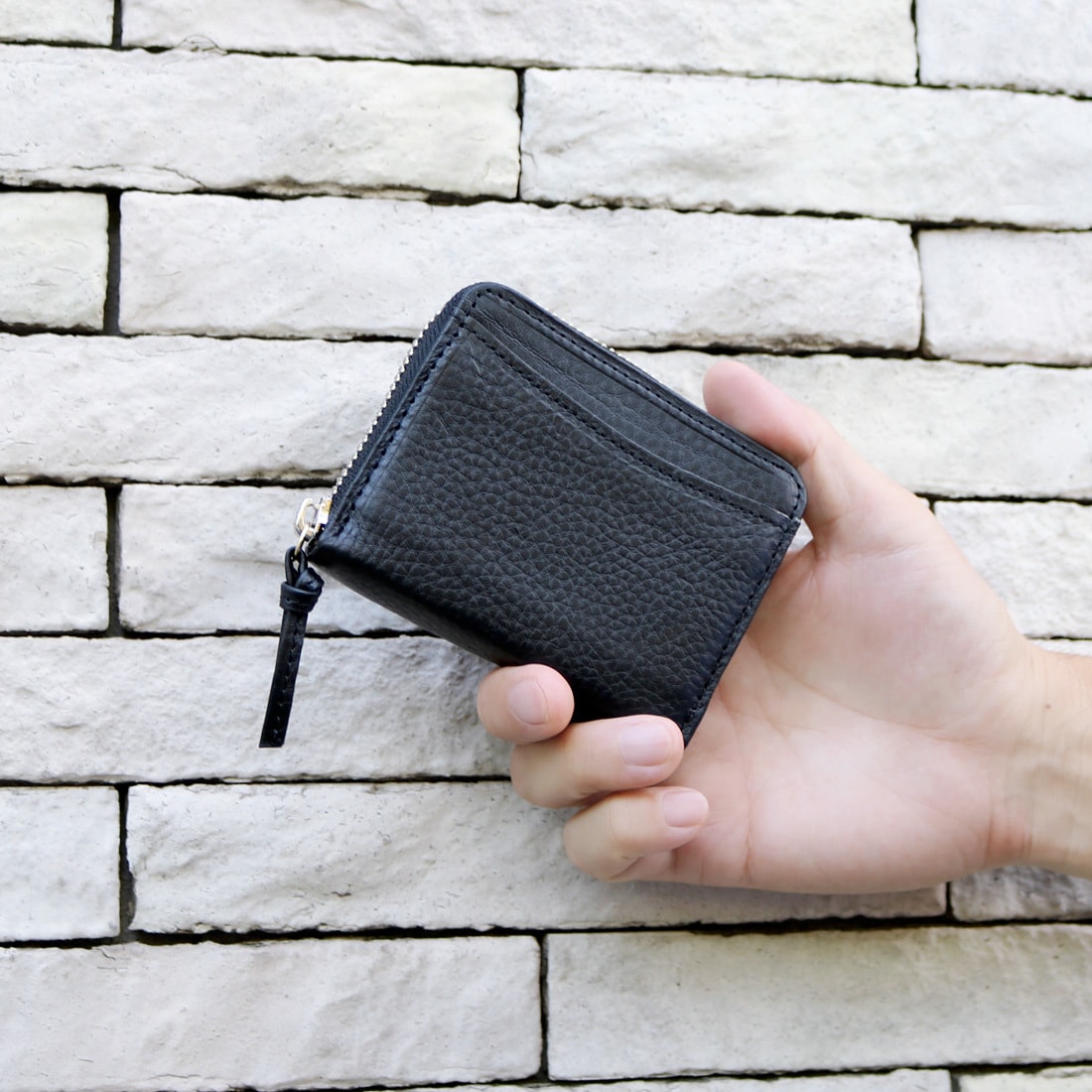 [}C]y{v U[zy{z yXL~Oh~zC^AU[WoJ[hEHbg yP/yPiperche'j ubN