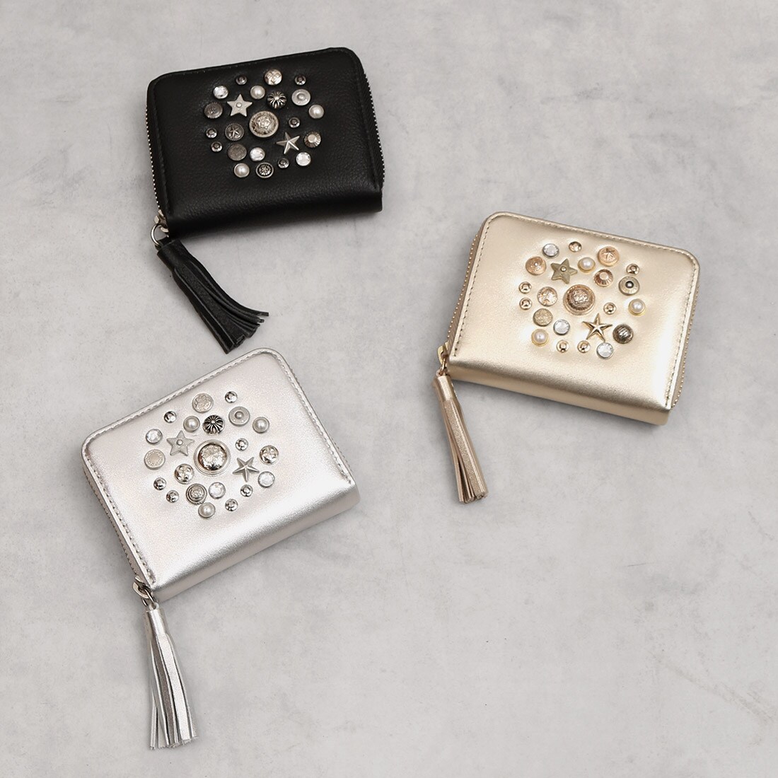 ペルケ（perche’）/【本革 レザー】 ペルケ perche / マルチスタッズ・ジャバラカードウォレット 本革 レザー】 ペルケ perche / マルチスタッズ・ジャバラカード