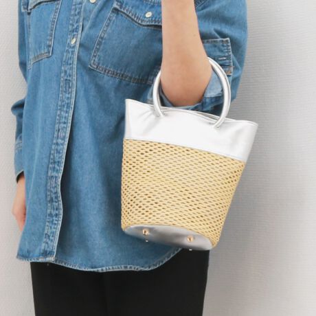 [^:80-00-00121]yP perche / GXebVEvێ2wayoPcobOfUC|CgCȕ͋C̎GޕbVƋvgݍ킹2wayoPcobOBۂ肪炵vXĂ܂B΂ߊ|łV_[tg₷AetŎ̂|CgBJWA߂ȂăobOT̕ɂ߂łBAeVȄi͖{vgpĂ܂B{v̓㐅G(JAȂ)▀CŐF܂BWF̂mƂ̑gݍ킹͂TB܂AF̍ۂɎgp̂ɂcꍇ܂BCɂȂꍇ͈xAꂽłgpBEtH(^bNJ[jɂĐtH͐FĂȂC̏Ԃ̔v֐𐁂tĒFfނłB̈׌pIȂgpɂAv̕\ʂCv̒n͔̓邱Ƃo܂BɖCAAR[ŉt̕tɂӉBĂ܂F͏CƂȂĂ܂̂ŁAߑOɂ̓_A肢܂BiڍׁyTCYzF23 15.5 F22.5 }`F15.5 @nhオF10@V_[F106-123y|PbgzOF0 F3yJ@z}Olbgyd(g)z300yfށz|GXe@vtyYzA4pF~z(10cm~20cm)F500ml{gFuhRZvg-- perche / yP --percheiyPjyPƂ̓C^AŁuȂ?vuǂ?v̈ӖBW̑fނƂ̏o؂ɂAɋĒobOAvWJĂ܂BîCɓo^肢܂yJ[gɓz̃n[g}[NNbNēׂ⃉Xg1_̂m点AZ[Ȃǂ̂m点󂯎邱Ƃł܂L̕iԂ\tBiԁF80-00-00121obO oPcobO g[gobO JSobO V_[obO NX{fB 2way 2EFC t SS U[ {v fB[X l JWA ArI unbillion 800000121