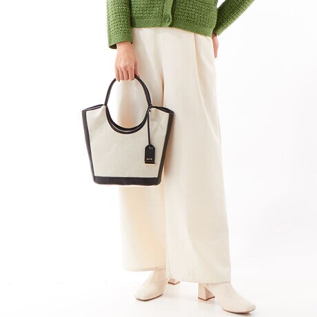 [^:80-00-00131]yP perche / LoXEvg~O2wayg[gfUC|CgLoXɋvgݍ킹g[gobOBg~OɎgꂽvobOŜ߂ꂢ߂̎dオɂȂĂ̂őlJWAȃX^Cɂ߁B΂ߊ|łV_[t2wayŎgĒ܂BetŎ̂|CgłBAeVȄi͖{vgpĂ܂B{v̓㐅G(JAȂ)▀CŐF܂BWF̂mƂ̑gݍ킹͂TB܂AF̍ۂɎgp̂ɂcꍇ܂BCɂȂꍇ͈xAꂽłgpBEtH(^bNJ[jɂĐtH͐FĂȂC̏Ԃ̔v֐𐁂tĒFfނłB̈׌pIȂgpɂAv̕\ʂCv̒n͔̓邱Ƃo܂BɖCAAR[ŉt̕tɂӉBĂ܂F͏CƂȂĂ܂̂ŁAߑOɂ̓_A肢܂BiڍׁyTCYzF32@24 F17 }`F12 nhオF19@V_[F100-122y|PbgzOF0 F3yJ@z}Olbgyd(g)z320yfށz vtyYzA4pF~z(10cm~20cm)F500ml{gFuhRZvg-- perche / yP --percheiyPjyPƂ̓C^AŁuȂ?vuǂ?v̈ӖBW̑fނƂ̏o؂ɂAɋĒobOAvWJĂ܂BîCɓo^肢܂yJ[gɓz̃n[g}[NNbNēׂ⃉Xg1_̂m点AZ[Ȃǂ̂m点󂯎邱Ƃł܂L̕iԂ\tBiԁF80-00-00131obO V_[obO g[gobO LoX NX{fB 2way 2EFC t SS U[ {v fB[X l JWA ArI unbillion 800000131