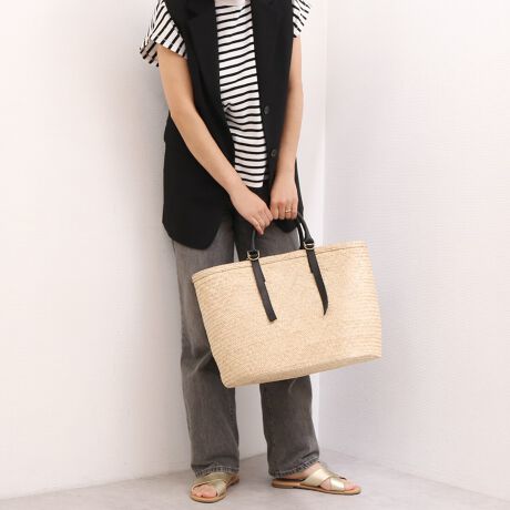 [^:80-00-00100]yP perche / vtq}VFobOfUC|CgAtJ̃jWF[ŃV̗t҂ݍ񂾃}VFobOBccƂq̗tŕ҂܂AyďvAϋvfpȕ̂obOłBnh͎G̗ǂ\tgȈߗvg{Ŏt܂Bł傫tẴbNX͋Cɂ҂Bnh͋̒ŕς邱Ƃł܂BAeVEVRfނgpnhChŐYĂ邽ׁA{̂̕҂ݏI蕔ɒiTCYEɎ኱̈Ⴂ܂BȄi͖{vgpĂ܂B{v̓㐅G(JAȂ)▀CŐF܂BWF̂mƂ̑gݍ킹͂TB܂AF̍ۂɎgp̂ɂcꍇ܂BCɂȂꍇ͈xAꂽłgpBiڍׁyTCYzF45 34 F32 }`F20 nhオF15y|PbgzOF0 F0yJ@zyd(g)z460yfށzq@vyYzdFuLit@\ ŏIHF{y艿z15,950~(ō)A4pFz(10cm~20cm)F500ml{gFuhRZvg-- perche / yP --percheiyPjyPƂ̓C^AŁuȂ?vuǂ?v̈ӖBW̑fނƂ̏o؂ɂAɋĒobOAvWJĂ܂BîCɓo^肢܂yJ[gɓz̃n[g}[NNbNēׂ⃉Xg1_̂m点AZ[Ȃǂ̂m点󂯎邱Ƃł܂L̕iԂ\tBiԁF80-00-00100obO obN ΂ JSobO obO JSobN obN fB[X l JWA yP perche 800000100