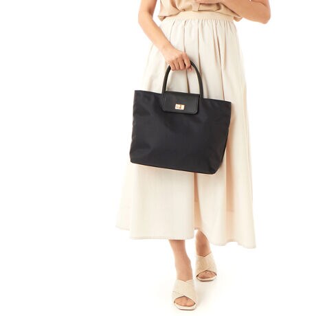 [^:81-00-00020]wVERYxoC[aR{@yP perche / vtbviCg[gobOfUC|CgGwVERYxoC[̑aƃR{vtbviCg[gobOBwł̂̓ArIcEFuXgAƁwVERYx̃EFuXgÂ݁Bnhƃtbvɋvgp̂dオɂȂĂ܂B|Pbg̓t@Xi[|Pbgƌgт̂ɕ֗ȃ|PbgĂ܂BĂ邽ߌ^ꂵɂ̂|CgBct̑}₨dAV[I΂ɈŎg܂킹̂ꂵBHiCgpĂ̂ŁAɂ̉JȂeg̗ǂg[gobOɎdオĂ܂BAeVȄi͖{vgpĂ܂B{v̓㐅G(JAȂ)▀CŐF܂BWF̂mƂ̑gݍ킹͂TB܂AF̍ۂɎgp̂ɂcꍇ܂BCɂȂꍇ͈xAꂽłgpBiڍׁyTCYzF35@30  F26  }`F11 nhオF12y|PbgzOF0 F3yJ@zqlyd(g)z300yfށziC@vyYz{y艿z13,970~(ō)A4pFz(10cm~20cm)F500ml{gFuhRZvg-- perche / yP --percheiyPjyPƂ̓C^AŁuȂ?vuǂ?v̈ӖBW̑fނƂ̏o؂ɂAɋĒobOAvWJĂ܂BîCɓo^肢܂yJ[gɓz̃n[g}[NNbNēׂ⃉Xg1_̂m点AZ[Ȃǂ̂m点󂯎邱Ƃł܂L̕iԂ\tBiԁF81-00-00020obO obN ΂ g[gobO V_[obO A4 fB[X ArI unbillion yP perche 810000020