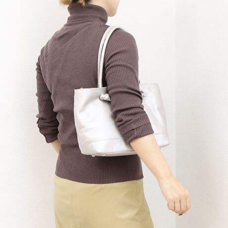 [^:80-00-00220]yP perche / \tgU[3w2wayg[gfUC|Cgõi`U[yʃ^Cvɂ\tgȊvgpg[gobOBVvȃ{fBɁAnhXeb`{уnhANZgɂȂĂ܂Bt@Xi[td؂肪ɂdl3wɂȂĂ̂Ŏg₷ȂĂ܂B|A΂߂ł2waydlłBAeVȄi͖{vgpĂ܂B{v̓㐅G(JAȂ)▀CŐF܂BWF̂mƂ̑gݍ킹͂TB܂AF̍ۂɎgp̂ɂcꍇ܂BCɂȂꍇ͈xAꂽłgpBẼLYV~EV͂ǂĂȂׁAVRfނȂł͂̕ƂĂ𒸂܂悤肢\グ܂BEỉ摜͌̏Ǝ˂pxAp̃j^[uEUɂƐFقȂꍇ܂BEtH(^bNJ[jɂĐtH͐FĂȂC̏Ԃ̔v֐𐁂tĒFfނłB̈׌pIȂgpɂAv̕\ʂCv̒n͔̓邱Ƃo܂BɖCAAR[ŉt̕tɂӉBĂ܂F͏CƂȂĂ܂̂ŁAߑOɂ̓_A肢܂BiڍׁyTCYzF30  F21  }`F12   nhオF18.5@V_[F124y|PbgzOF1 F5yJ@zt@Xi[yd(g)z560yfށzvyYzChlVAy艿z14,960~(ō)A4pF~z(10cm~20cm)F500ml{gFuhRZvg-- perche / yP --percheiyPjyPƂ̓C^AŁuȂ?vuǂ?v̈ӖBW̑fނƂ̏o؂ɂAɋĒobOAvWJĂ܂BîCɓo^肢܂yJ[gɓz̃n[g}[NNbNēׂ⃉Xg1_̂m点AZ[Ȃǂ̂m点󂯎邱Ƃł܂L̕iԂ\tBiԁF80-00-00220obO g[gobO V_[obO 2EFC NX{fB U[ {v fB[X l JWA ArI unbillion 800000220