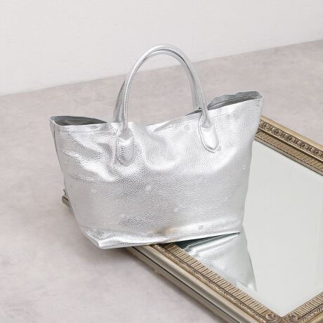 perche yP / yer h}pACezvhbghJg[gobOfUC|Cg{̊vƓFn̎ŎhJhbg|Cg̃g[gobOB_炩ŃJWAɎĂ镵͋CłB̃Xibv𗯂߂ƌ`ςĎƂł܂BAeVȄi͖{vgpĂ܂B{v̓㐅G(JAȂ)▀CŐF܂BWF̂mƂ̑gݍ킹͂TB܂AF̍ۂɎgp̂ɂcꍇ܂BCɂȂꍇ͈xAꂽłgpBEf(^bNJ[jɂĔH͐ElɂʂȋZ@ŐFĂȂC̏Ԃ̔v֔\tA^ԂɂĈfނłB̈׌pIȂgpɂA̕\ʂCv̒n͔̓邱Ƃo܂BɖCAAR[ŉt̕tɂӉBĂ܂͏CƂȂĂ܂̂ŁAߑOɂ̓_A肢܂BiڍׁyTCYzF47@F26@}`F18nhオF13.5y|PbgzOF0@F3yJ@z}Olbgyfށzvyd(g)z480yYzy艿z14,960~(ō)uhRZvg-- perche / yP --percheiyPjyPƂ̓C^AŁuȂ?vuǂ?v̈ӖBW̑fނƂ̏o؂ɂAɋĒobOAvWJĂ܂BîCɓo^肢܂yJ[gɓz̃n[g}[NNbNēׂ⃉Xg1_̂m点AZ[Ȃǂ̂m点󂯎邱Ƃł܂L̕iԂ\tBiԁF08-00-7470 {v U[ g[gobO JWA fB[X yP perche ArI unbillion un billlion 080007470[^:08-00-07470]