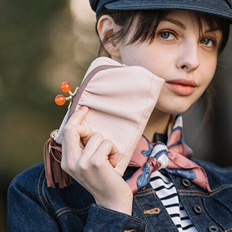 コロンとした形と柔らか手触りが Perche ペルケ 財布 ジェムストーンがま口二つ折り財布 ペルケ Perche 08 06 ファッション通販 マルイウェブチャネル