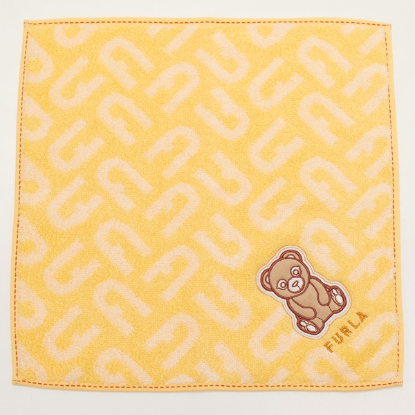 フルラ　大判　タオルハンカチ　クマのアップリケ　【FURLA】