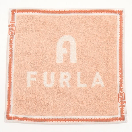 [^:2180300020]obOɐV̗pꂽn[hEFAɑ@ׂɕ\܂Bt炵jAXJ[ꖇ̓MtgɂœKłB@傫߃TCỸ^InJ`B_炩łȂAbvPhJȂǍוɂ܂łACełB[FURLA]usAAVvAVbNARe|[vƂRZvĝƁAFURLA͗h邬Ȃuhc[ƍŐ[̃t@bVƂ_Ci~bNȃAv[`ŁA₦ԂȂiĂ܂B