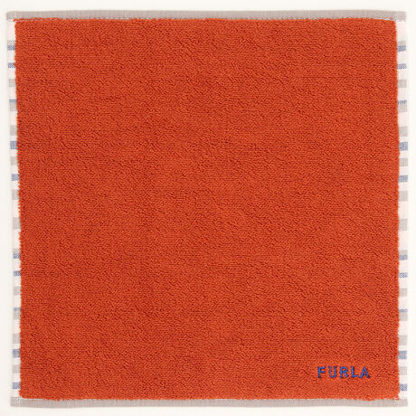 [^:2183130007]グ̃RpNgŎg₷^IBwʂ̃{[_[̃J[O|CgłB[FURLA]usAAVvAVbNARe|[vƂRZvĝƁAFURLA͗h邬Ȃuhc[ƍŐ[̃t@bVƂ_Ci~bNȃAv[`ŁA₦ԂȂiĂ܂B