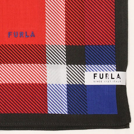 [^:0011900002][FURLA]usAAVvAVbNARe|[vƂRZvĝƁAFURLA͗h邬Ȃuhc[ƍŐ[̃t@bVƂ_Ci~bNȃAv[`ŁA₦ԂȂiĂ܂B