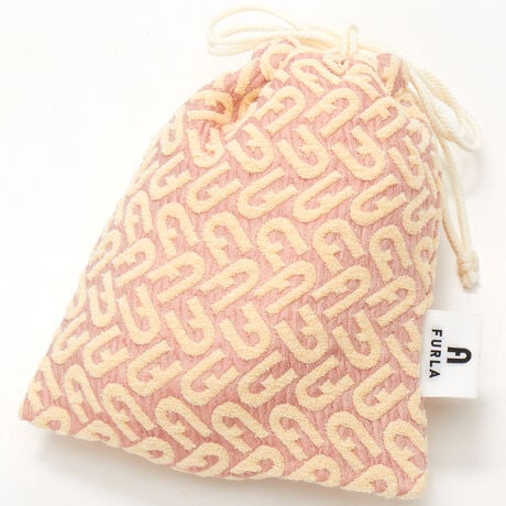 [^:0013260001]A[`S̃mOp^[ō\ꂽfUCBt炵J[Rrl[Ṽj[NȈꖇВɎdグ܂B[v̎琶܂_炩ȈۂƗ̊B肰Ȃ`VŇȃ|CgłB[FURLA]usAAVvAVbNARe|[vƂRZvĝƁAFURLA͗h邬Ȃuhc[ƍŐ[̃t@bVƂ_Ci~bNȃAv[`ŁA₦ԂȂiĂ܂B