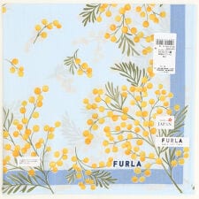フルラ　プリントハンカチ　ミモザ　【FURLA】