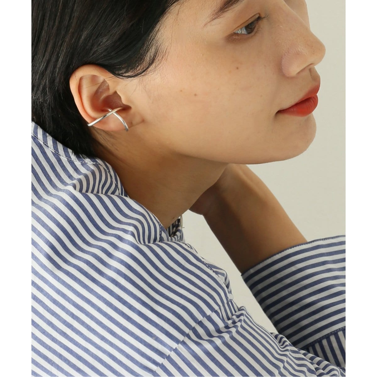 SASKIA DIEZ/サスキア ディツ】WIRE BOLD EARCUFF CROSS 925S