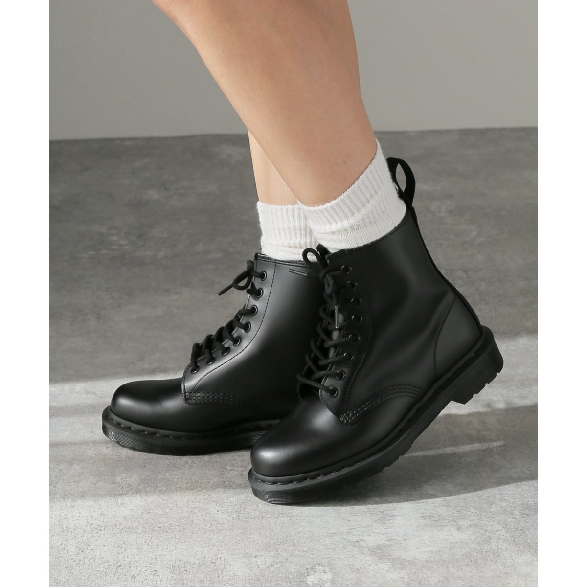 【限定価格】Dr.Martens ドクターマーチン 8ホール MONO ブーツ