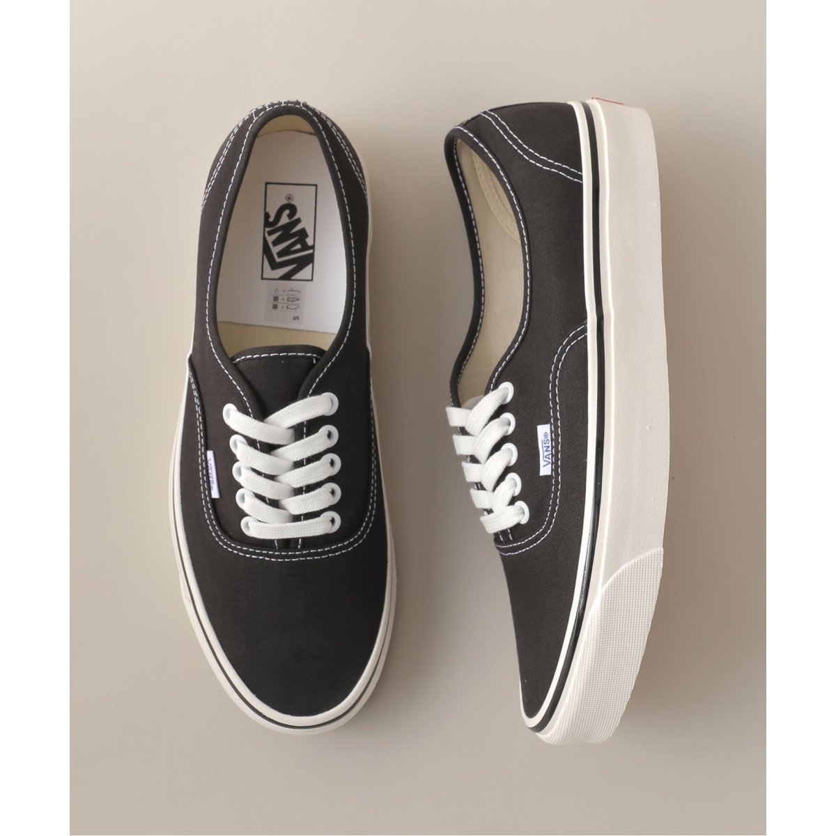 vans authentic black precio