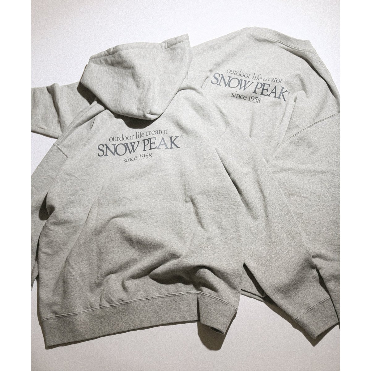 SNOWPEAK / スノーピーク】別注 Classic Logo Printed パーカー