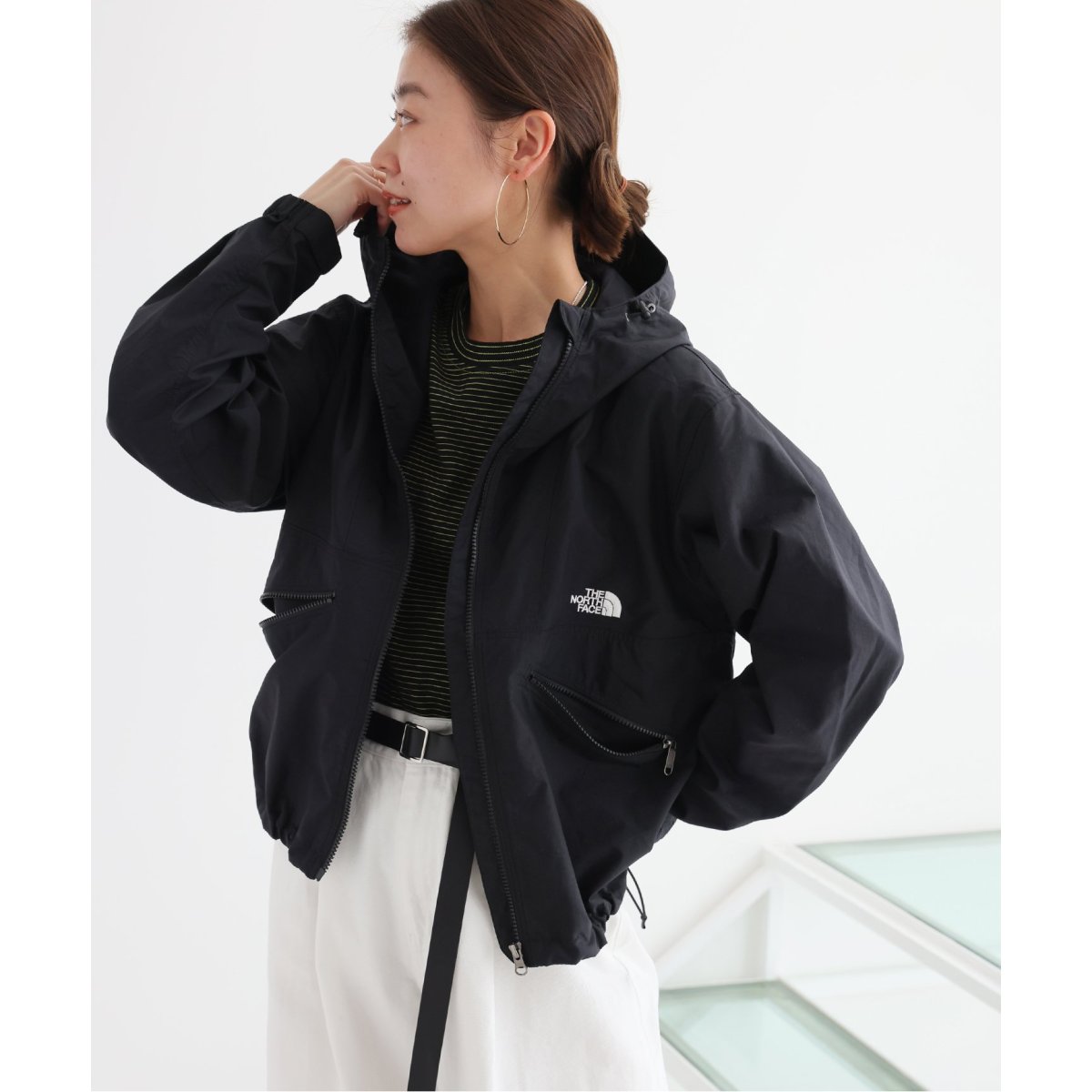 THE NORTH FACE/ ザノースフェイス】 Short Compact Jacket：ブル