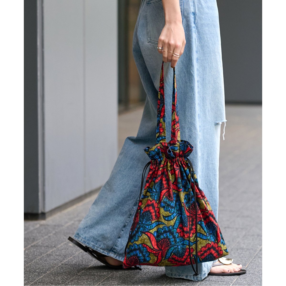 UGG アグ トートバッグ ロゴ金具 フリンジ レザー ブラック A4可