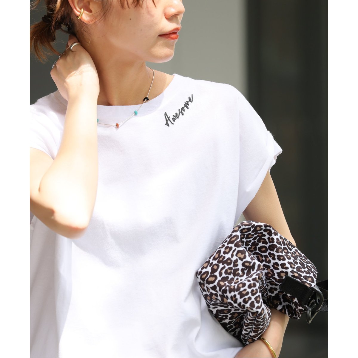 宅配便配送 ➀【JOURNAL STANDARD relume】白 刺繍ロゴフレンチTEE トップス