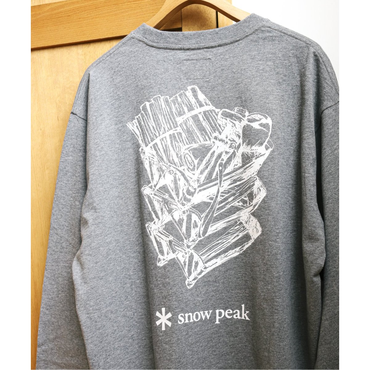【ICHI様】snow peak ジャーナルスタンダード別注 スウェット 黒 L ICHI様】snow peak ジャーナルスタンダード別注 スウェット 黒 L