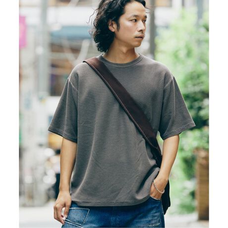 [^:25071464202030]BACK PIQUE SINGLE STITCHȑfނgpi߂ƓHɂăBe[WCNȕoJbg\[Bbt̎̎qisPjfނŁA肰Ȃ̊ƒʋCvXBVvȂّfނ̃RgXgffUCɎdグ܂B܂AEƂɃBe[WTVc̃fBe[ƂĐlC̃VOXeb`̗pBוɂ܂łdl肰Ȃ|CgɁBƂVGbgŁA1ŒĂ͋C̏oACełBnFȂLkF򊴁FȂňFʁyX^btpRgzsX^btHtg:170cm/̏d:60kg/̌^:w/iTCY:M/pTCY:LTCYFgĥƂI[o[TCYBfފFhC^b`ŃTCYƑ܂ĒʋC悭AoXSnF悢݂ŁAOV[Yp\łB