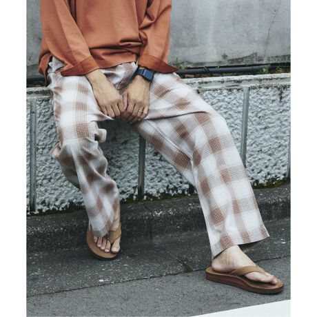 [^:25030464960030]FIVE BROTHER*relume OMBRE PTuhDNApAbNXӂ㎿ȔGʒIu`FbNC[W[pcoBFIVE BROTHER̒ɂ킽j̒ŁAuh̑㖼ƂulVcvCXpCAꂽAACRjbNȃIu`FbN_ɍ̗pBfނɂ́AzEzɗDꂽ[ɃRbguhA蔲nI肵܂B[100%Ȃł͂̂ƂƂ_炩͂̂܂܂ɁAVɂȂɂAKȒSnBfC[[X͂AbNXʂȎԂɂ҂̈ꖇłBEGXg̓SƃXshdlŁAXgXt[ȒpƃTCY߂̗eՂ́B▭ȃbNX̂VGbǵAǂȃX^CɂRƓ݁ALV[Ŋ􂵂܂BɁAobN|Pbgɂ̓uh̃[cł郏[NEFÃfBe[𒉎ɍČtbv|Pbg̗pBFIVE BROTHERȂł͂̃ACfeBeBƁArelumeɂ郂_ȃGbZXZAɂ͂ȂʂȃpcɎdオ܂BfނFIVE BROTHER /t@CuuU[ ʒZbgAbv߂łIiԁF25050464960030iFFIVE BROTHER /t@CuuU[ ʒ Iu`FbN VcyFIVE BROTHER / t@CuuU[z1890NAAJEj[[NőnƂuFIVE BROTHERvBnƓAl̂ƂɍlSn̗ǂƁA^tȑϋv𗼗[NEFÁAꂽJWAX^CƂāA̘J҂ɍL܂B1Iȏɂ킽jɗłꂽmȕiƁAɗȂՓIȃfUĆAȂ̃AJWt@𖣗Ă܂B2008N̕ȍ~Auh̎Be[WCNȃfBe[؂ɂȂÃVGbgւƃAbvf[gBނقǂɖ킢[܂Ã[NEFAƂāÃt@𖣗Ă܂BFȂnFȂLkFȂ򊴁FȂňFʁyX^btpRgzsX^btHtg:173cm/̏d:62kg/̌^:w/iTCY:M/pTCY:LTCYFǂƂVGbgłBfފF炩ȔGŃhC^b`BSnFbNX̂闚SnB