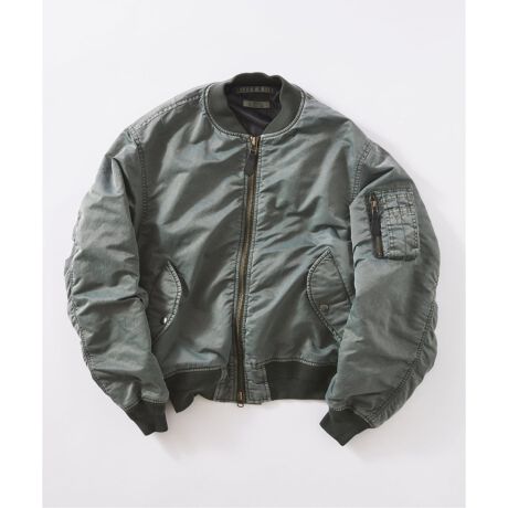 [^:25011464032030]GD/BOMBER JKT~̒ԃAE^[ł{o[WPbgiMA-1jAIȃVGbgƃBe[WCNȕZēoI{iIȃtCgWPbg̗vf𓥏PAfC[[X₷悤vZsꂽfUCB̓~AȂ̎ƂȂꒅłBfނɂ́AMA-1̑㖼łiC100%̃tCgNX̗pBɁAiߏグuK[g_Cii߁jv{ƂŁAʓIȃiCAE^[ɂ͂ȂAA^⃀̂Ɠȕ\ƃBe[WCNȕB̉HɂAN񂾂悤ȁA[݂̂Fy݂܂B{iIMA-1̃fBe[͂̂܂܂ɁArelume炵ghӎVGbgɎdグĂ܂BZAgChɂuZ̃I[o[TCYvVGbg̗pBĉ݂VGbgŃCi[I΂A邾ōۂoX̃X^C܂BMA-1炵ȕ͋C邽߁A傫ȃt@Xi[̗pBɁAt@Xi[̊JX[Yɂ郌U[^uȂǁAg₷ւ̔zYĂ܂BȂՂƕĂ邽߁Aڈȏ̍h𔭊܂B{iIȎdlƍhȂA?25,300iōjƂ͓IȉiBBe[W̕iZA~̊Ɩh{o[WPbgBvZꂽI[o[TCYƐi߂̕y߂ACełBi߂̂߁ATCYJ[Ɍ̍ꍇ܂BnFLkFȂ򊴁F₠萶ňFʁyX^btpRgzsX^btHtg:170cm/̏d:60kg/̌^:w/iTCY:M/pTCY:LTCYF肵VGbgBfފF傤ǂȓ̊炩ȃiCfށBSnFӂ炵ۂ݂̑ттVGbg