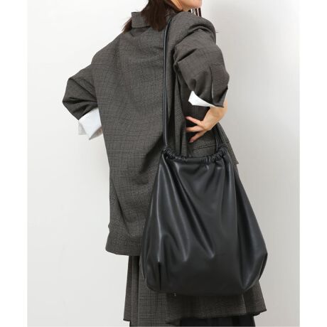 [^:25092463004330]y2025AWzJOURNAL STANDARD relumeyBRIE LEON/u[Iz2014NJanine ZafraݗuhBÓTIȃACeCXpCAēD݂̂߂ɖȖŊx̍L@IȍiI݂ɐݏoĂ܂Bgɕt₷Agɂ܂Ƃlg̃X^Cɓ݂₷RAȃACeł邱Ƃ؂ɂĂ܂BTCYɂĕД̔TCYF[J[TCYt[(009)FFJ[ɂĕД̔J[F[J[J[ubN(001)FBLACKbh(060)FPORT[J[iԁFBL25H60-1/2舵ɂẮAiɂĂi\łmFBƖ̊֌WɂAۂFČꍇ܂B܂p\REX}[gtHȂǂ̊ɂA኱iƉ摜̃J[قȂꍇ܂Bi̐F́AiAbv摜QƂB