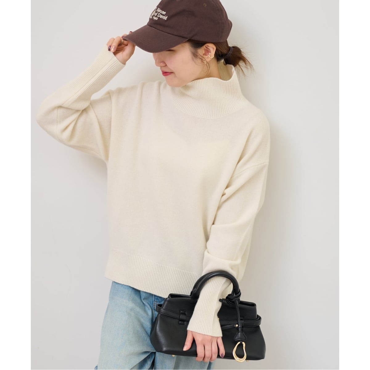 カシミヤ混Vネックプルオーバー | スピック＆スパン(Spick and Span