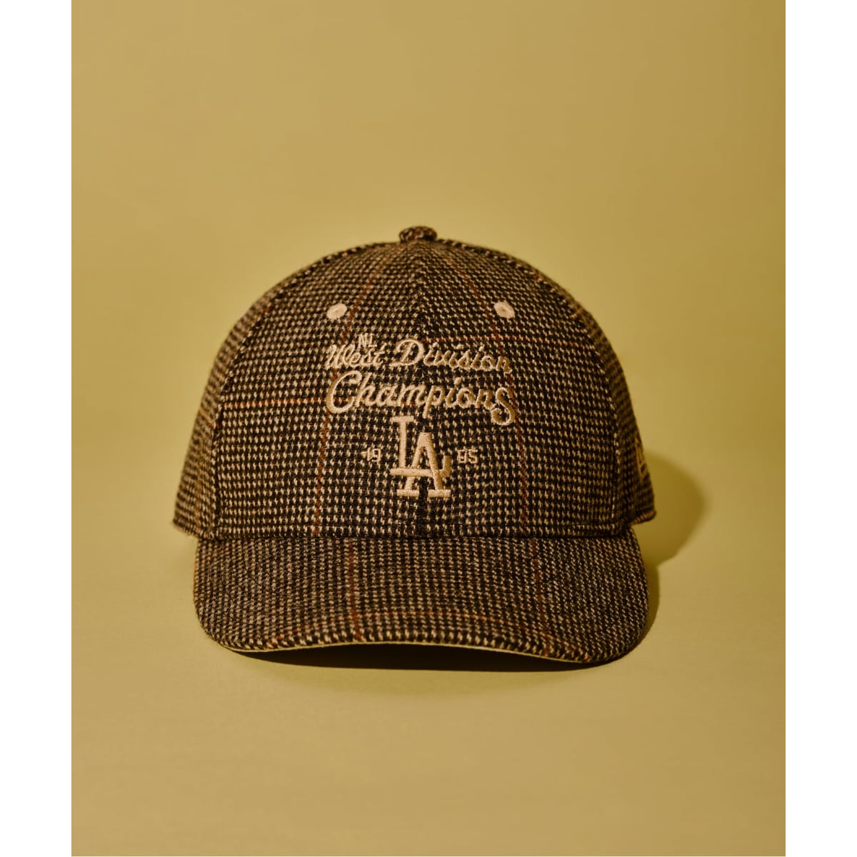 新品完売 NEW ERA ニューエラ 別注 Lovat ラバット社 LAD NEW ERA（ニューエラ） 別注 Lovat ラバット社 LAD キャップ