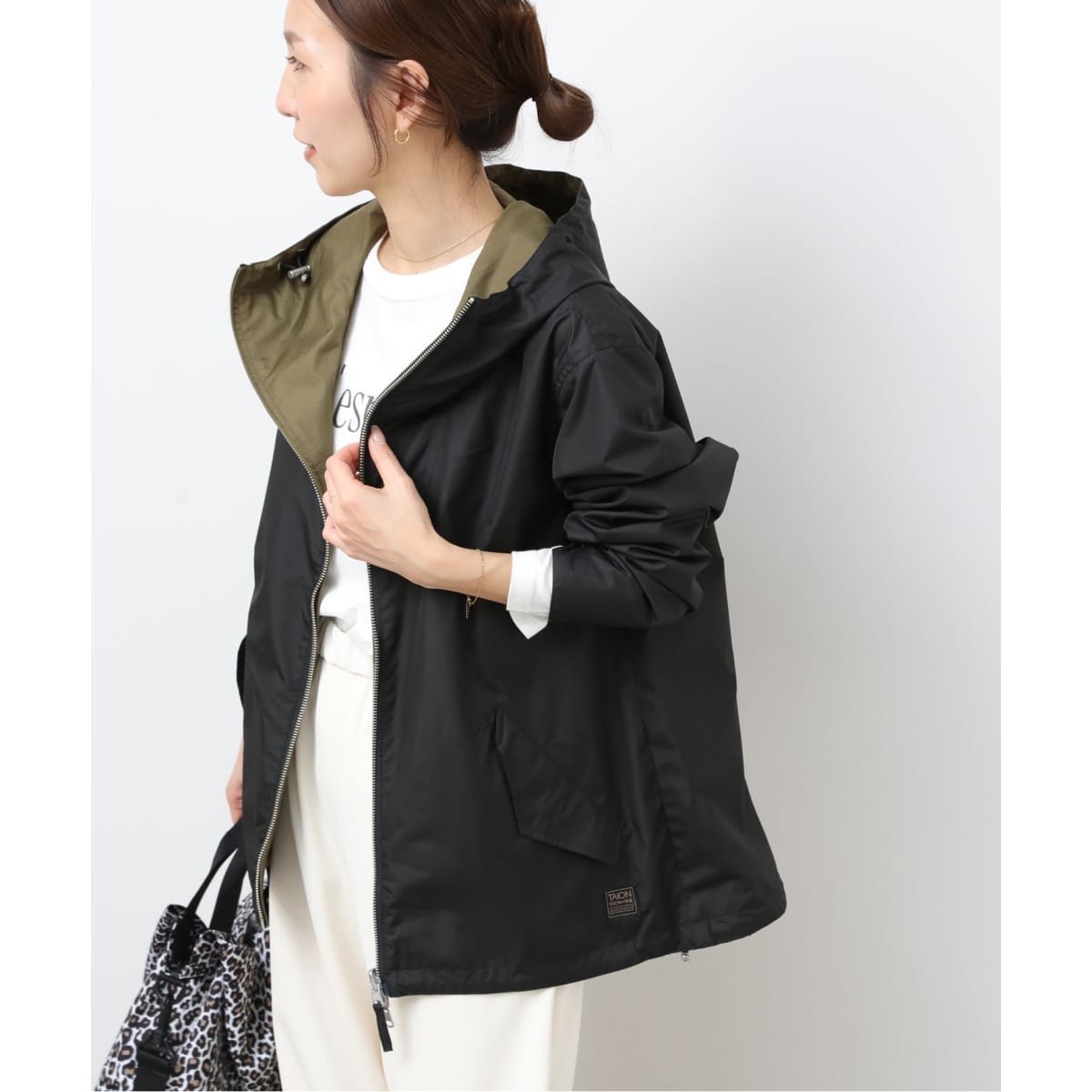 予約》［26SS新作］別注【TAION / タイオン】リバーシブルパーカー