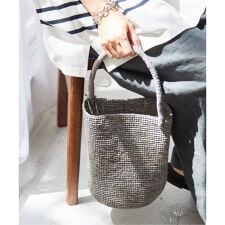 《追加予約2》【MADE IN MADA /メイドインマダ】 NAIVO BAG：ハンドバッグ